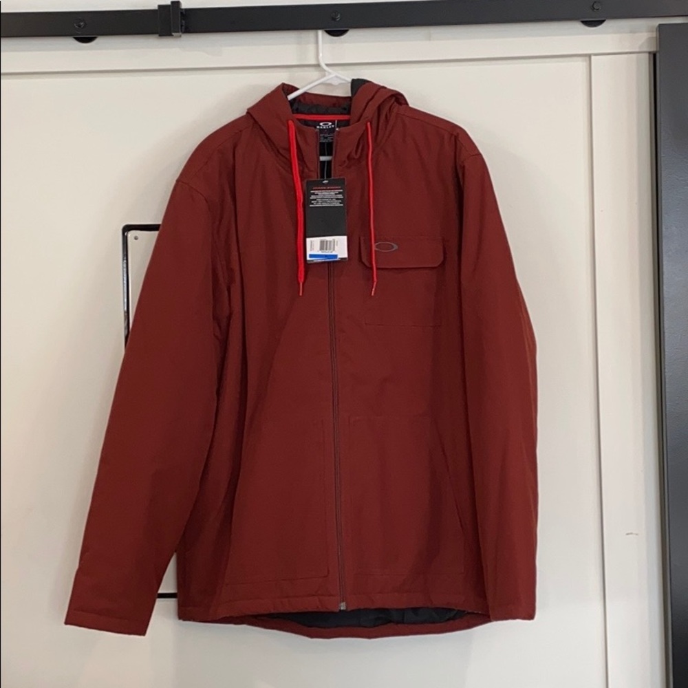 Brand new w tags Men’s Oakley coat